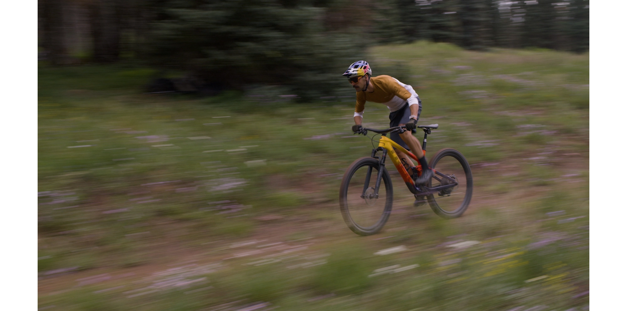 Trek Top Fuel 9.8 GX AXS M Matte Raw Carbon - WERKSTATT17 Bikeshop 13 Trek Top Fuel 9.8 GX AXS M Matte Raw Carbon - WERKSTATT17 Bikeshop – Bild 11