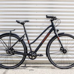 Trek District 3 EQ Stagger S Matte Trek Black - WERKSTATT17 Bikeshop