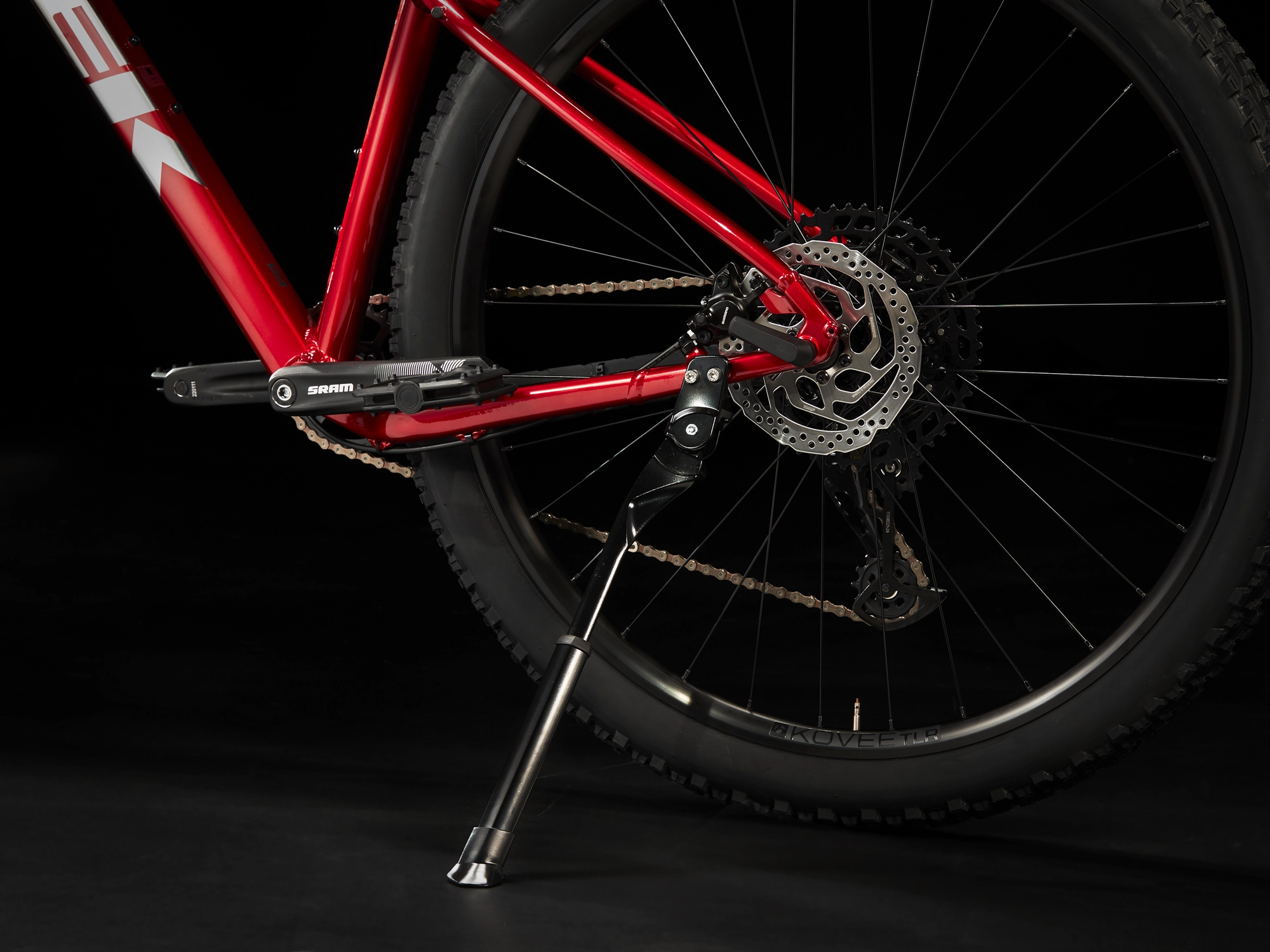 Trek Marlin 8 L 29 Crimson - WERKSTATT17 Bikeshop 11 Trek Marlin 8 L 29 Crimson - WERKSTATT17 Bikeshop – Bild 9