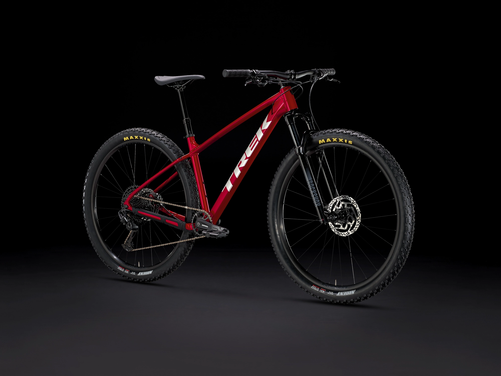 Trek Marlin 8 L 29 Crimson - WERKSTATT17 Bikeshop 3 Trek Marlin 8 L 29 Crimson - WERKSTATT17 Bikeshop