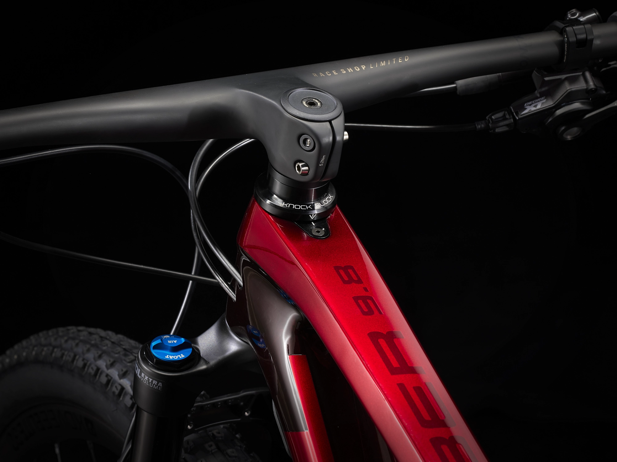 Trek Procaliber 9.8 M 29 Carbon Red Smoke/Crimson - WERKSTATT17 Bikeshop 7 Trek Procaliber 9.8 M 29 Carbon Red Smoke/Crimson - WERKSTATT17 Bikeshop – Bild 5