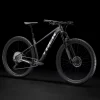 Trek Roscoe 7 M Matte Trek Black - WERKSTATT17 Bikeshop 1 Trek Roscoe 7 M Matte Trek Black - WERKSTATT17 Bikeshop -Fahrradladen Roscoe7 22 35116 A Portrait