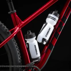 Trek Roscoe 9 S Crimson - WERKSTATT17 Bikeshop 23 Trek Roscoe 9 S Crimson - WERKSTATT17 Bikeshop -Fahrradladen Roscoe9 22 35118 A Accessory1