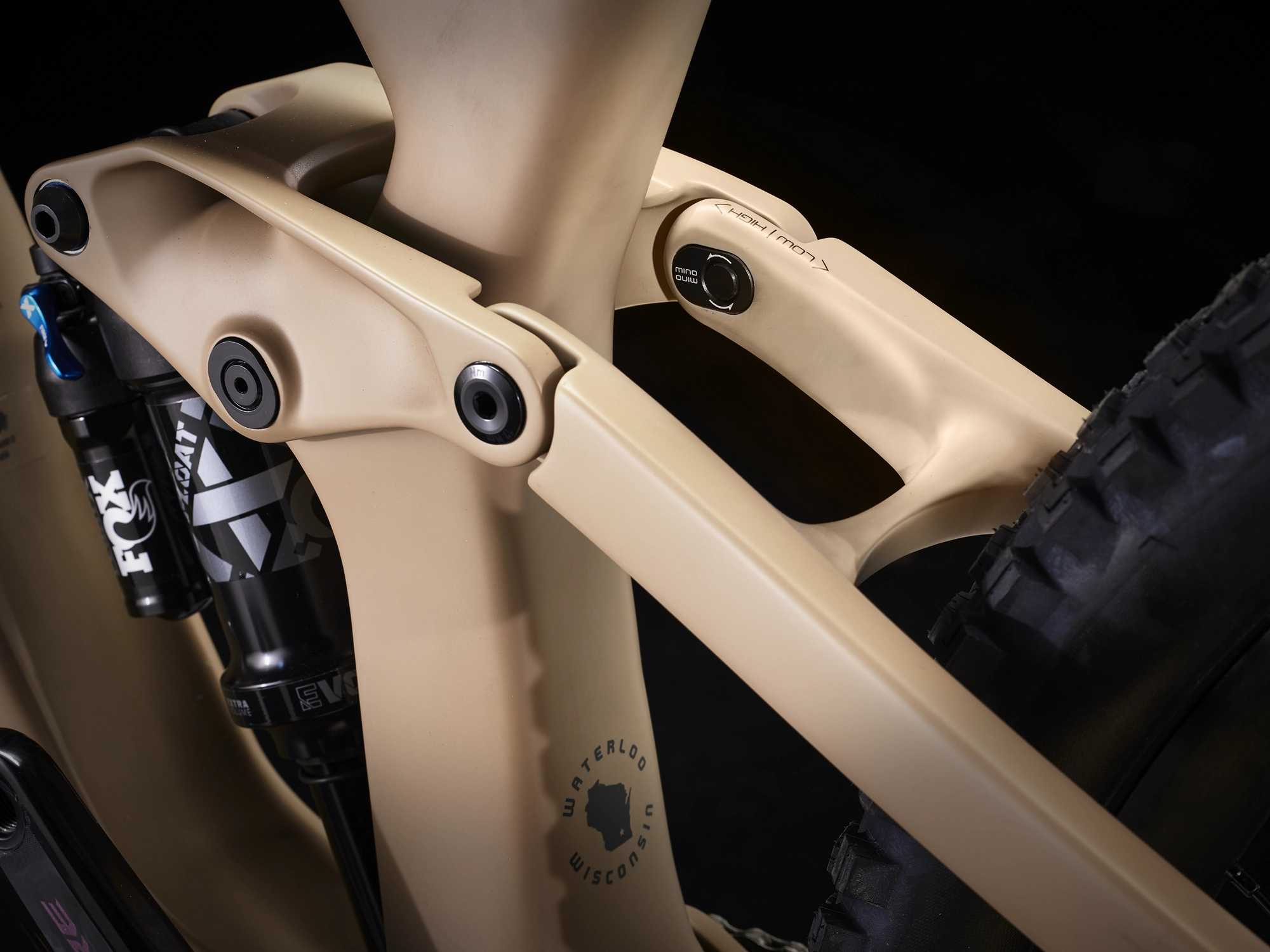 Trek Slash 9.7 SLX/XT S 29 Matte Dope Taupe - WERKSTATT17 Bikeshop 10 Trek Slash 9.7 SLX/XT S 29 Matte Dope Taupe - WERKSTATT17 Bikeshop – Bild 8