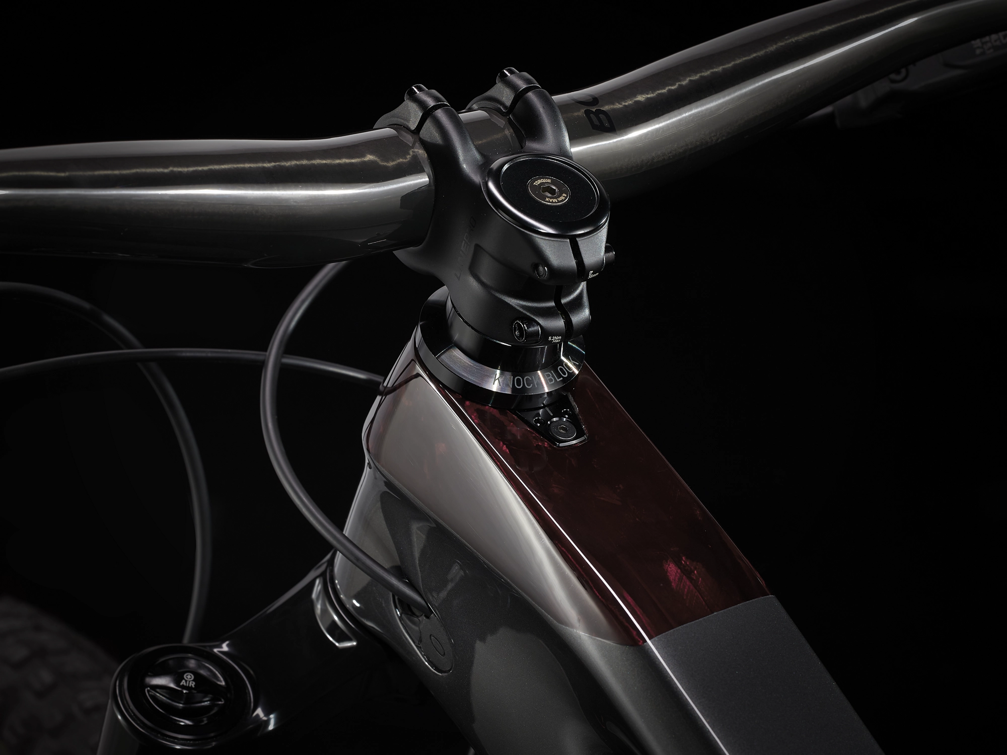 Trek Slash 9.8 GX AXS ML 29 Lithium Grey - WERKSTATT17 Bikeshop 9 Trek Slash 9.8 GX AXS ML 29 Lithium Grey - WERKSTATT17 Bikeshop – Bild 7