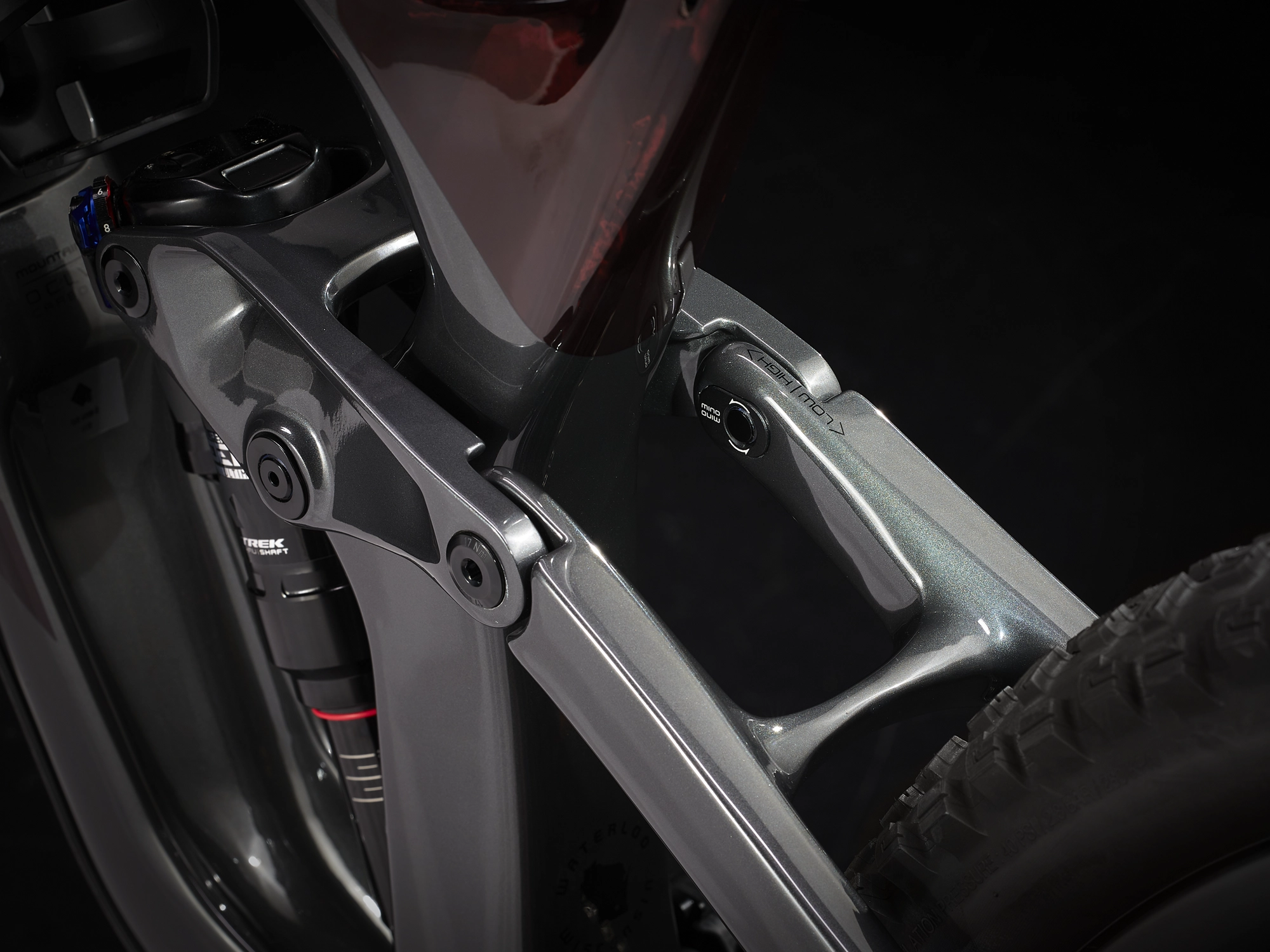 Trek Slash 9.8 GX AXS ML 29 Lithium Grey - WERKSTATT17 Bikeshop 10 Trek Slash 9.8 GX AXS ML 29 Lithium Grey - WERKSTATT17 Bikeshop – Bild 8