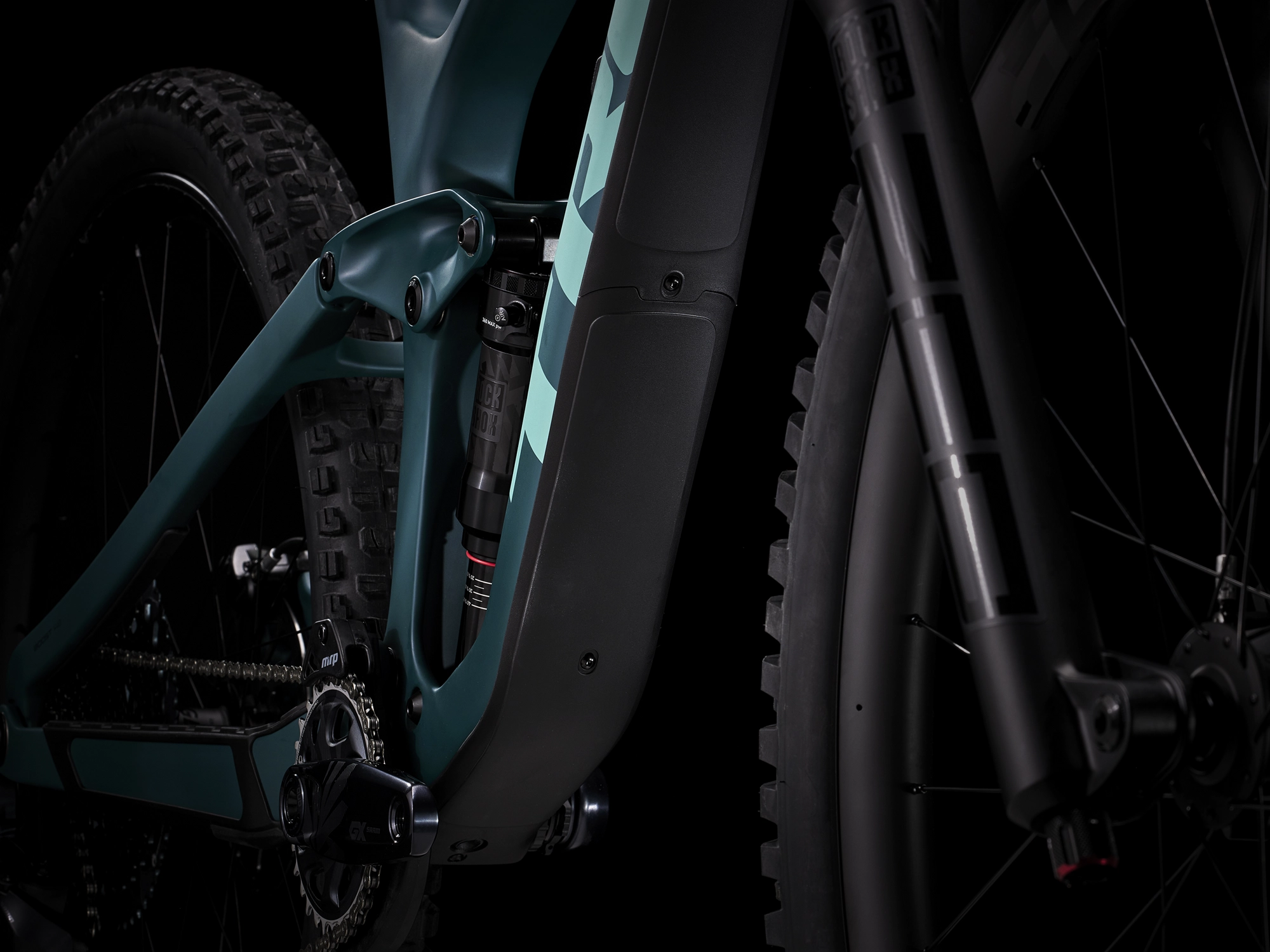 Trek Slash 9.8 GX AXS XL 29 Matte Juniper - WERKSTATT17 Bikeshop 13 Trek Slash 9.8 GX AXS XL 29 Matte Juniper - WERKSTATT17 Bikeshop – Bild 11