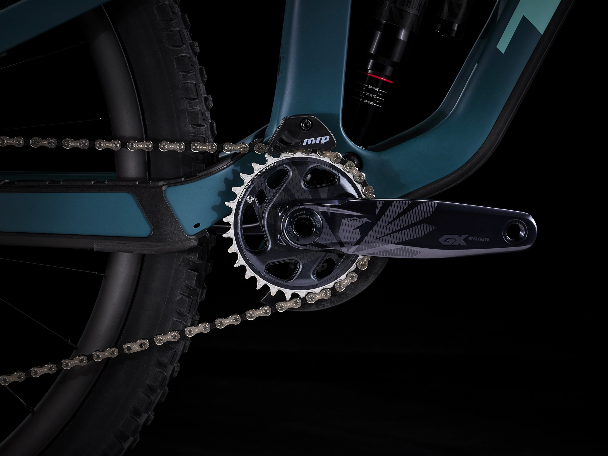 Trek Slash 9.8 GX AXS XL 29 Matte Juniper - WERKSTATT17 Bikeshop 5 Trek Slash 9.8 GX AXS XL 29 Matte Juniper - WERKSTATT17 Bikeshop – Bild 3