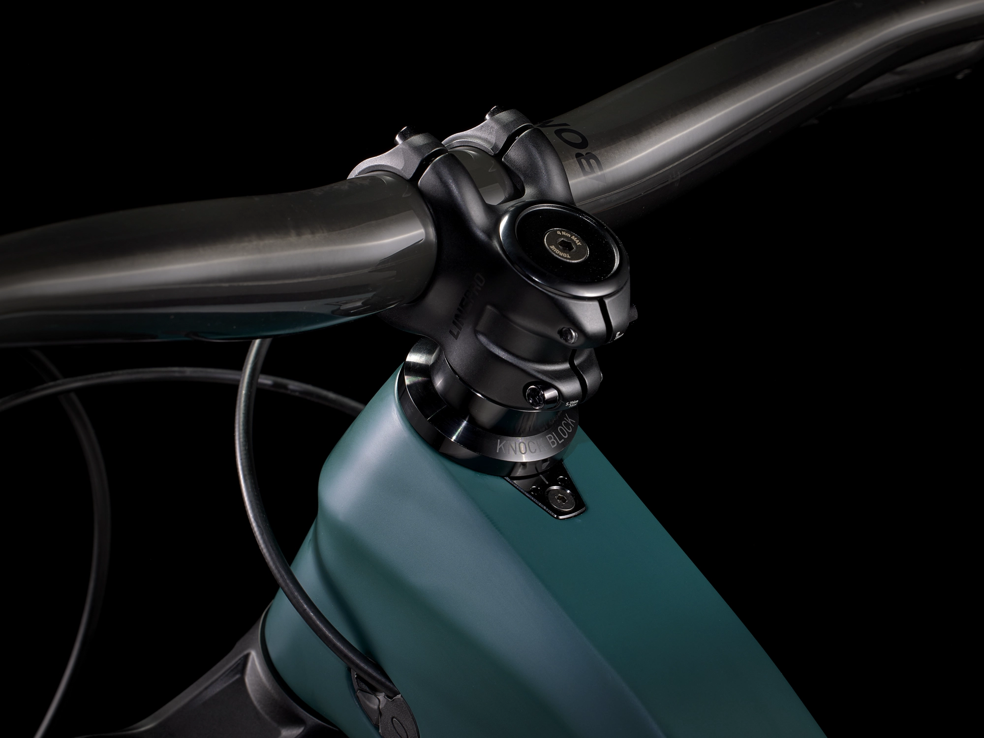 Trek Slash 9.8 GX AXS XL 29 Matte Juniper - WERKSTATT17 Bikeshop 9 Trek Slash 9.8 GX AXS XL 29 Matte Juniper - WERKSTATT17 Bikeshop – Bild 7