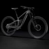 Trek Slash 9.8 XT XL 29 Lithium Grey - WERKSTATT17 Bikeshop -Fahrradladen Slash98XT 22 35388 A Portrait
