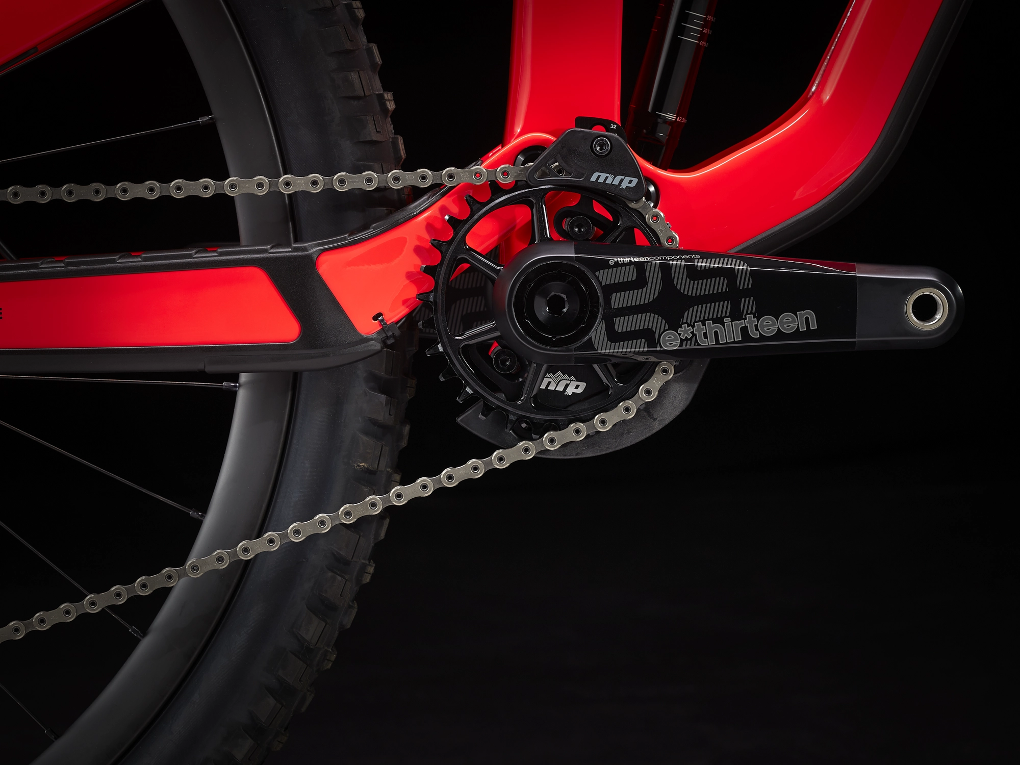 Trek Slash 9.9 XTR XL 29 Radioactive Coral To Yellow Fa - WERKSTATT17 Bikeshop 5 Trek Slash 9.9 XTR XL 29 Radioactive Coral To Yellow Fa - WERKSTATT17 Bikeshop – Bild 3