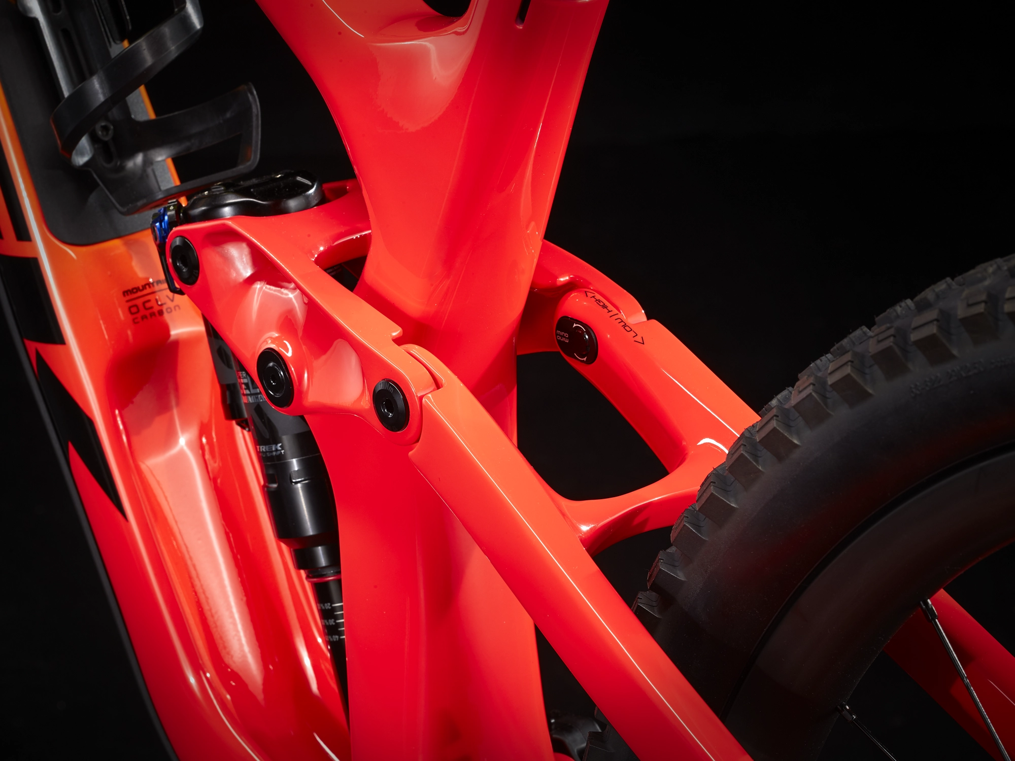 Trek Slash 9.9 XTR XL 29 Radioactive Coral To Yellow Fa - WERKSTATT17 Bikeshop 10 Trek Slash 9.9 XTR XL 29 Radioactive Coral To Yellow Fa - WERKSTATT17 Bikeshop – Bild 8