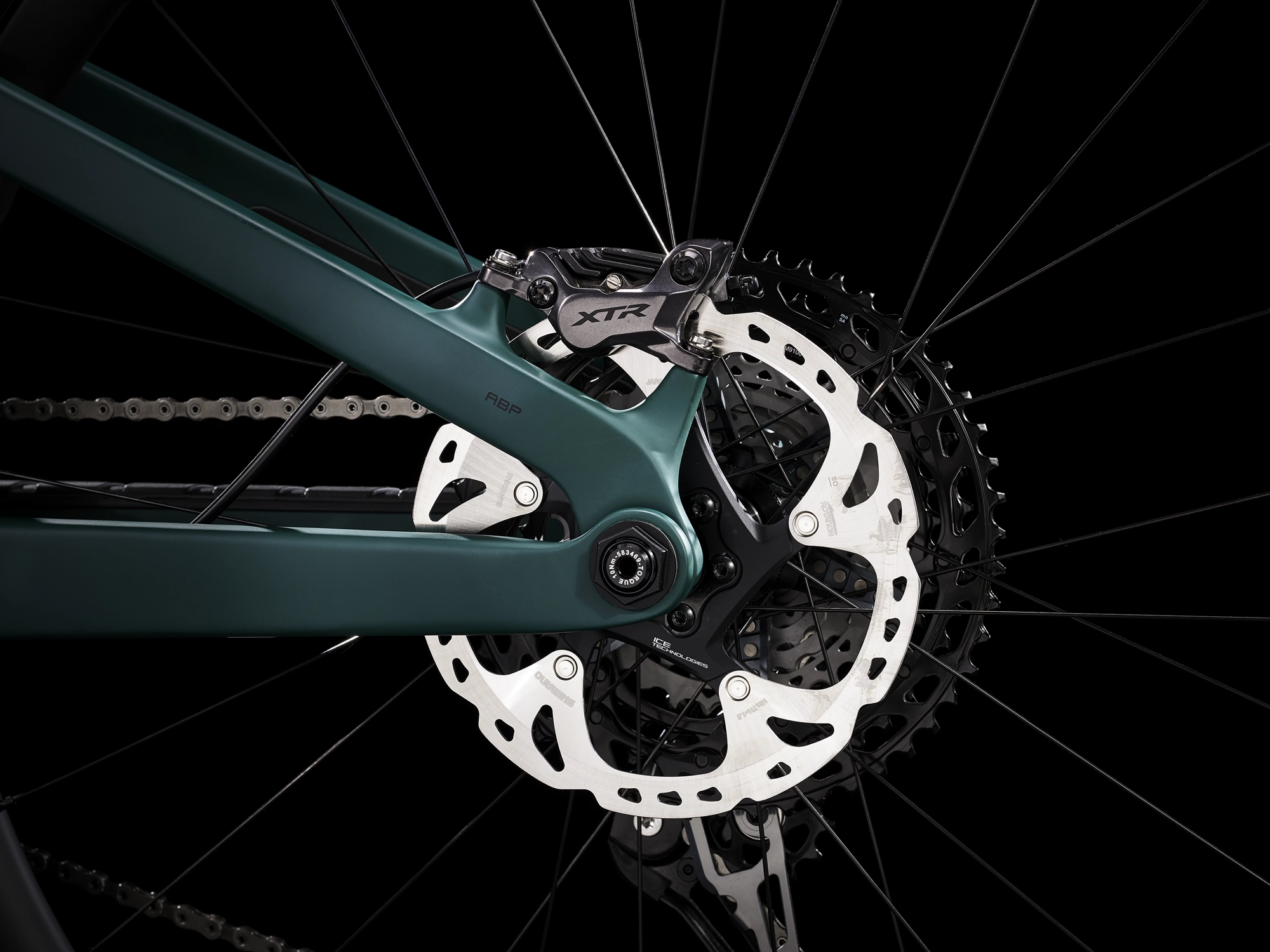 Trek Slash 9.9 XTR M 29 Matte Juniper - WERKSTATT17 Bikeshop 11 Trek Slash 9.9 XTR M 29 Matte Juniper - WERKSTATT17 Bikeshop – Bild 9