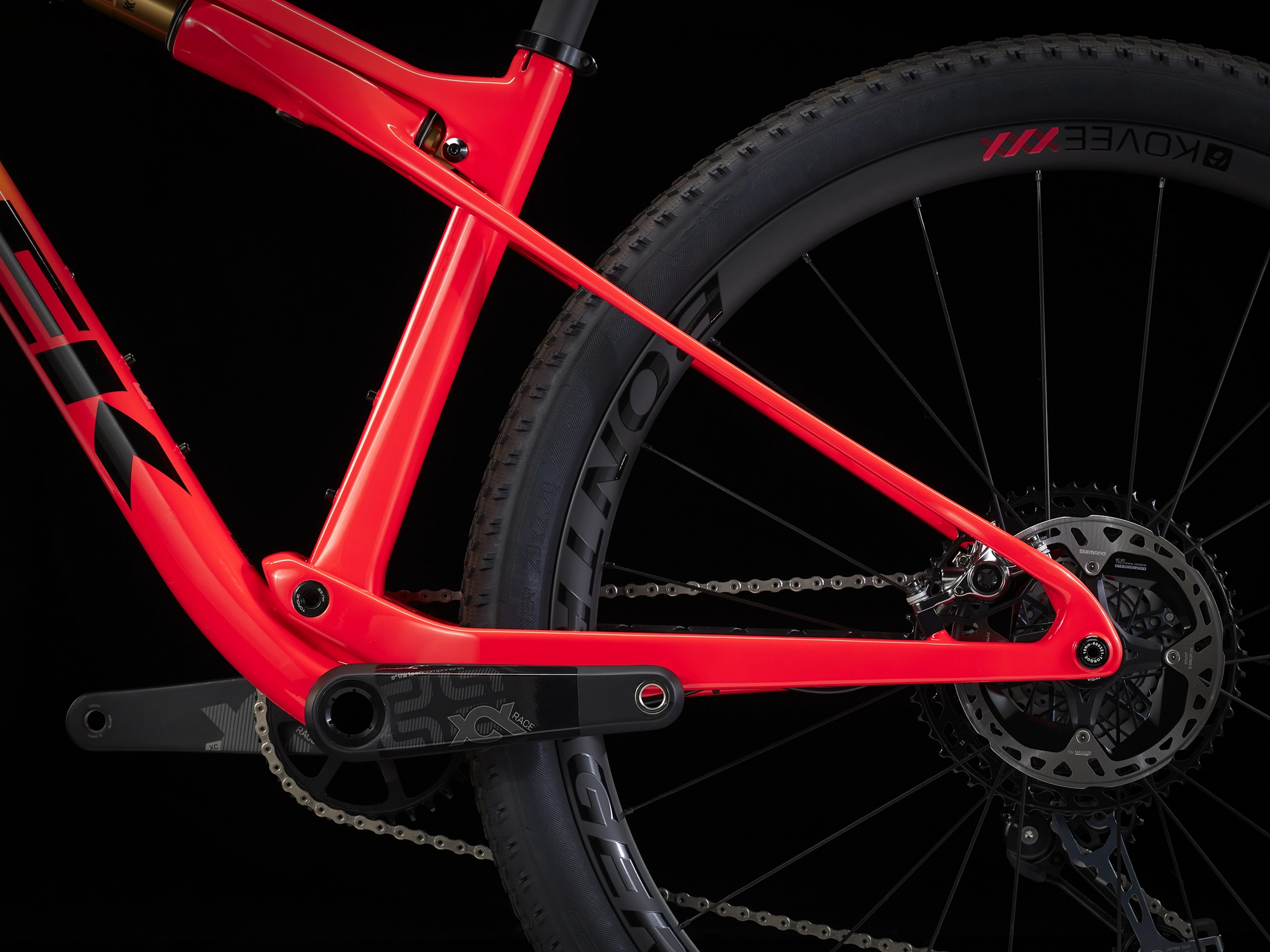 Trek Supercaliber 9.9 XTR L Radioactive Yellow To Coral - WERKSTATT17 Bikeshop 11 Trek Supercaliber 9.9 XTR L Radioactive Yellow To Coral - WERKSTATT17 Bikeshop – Bild 9