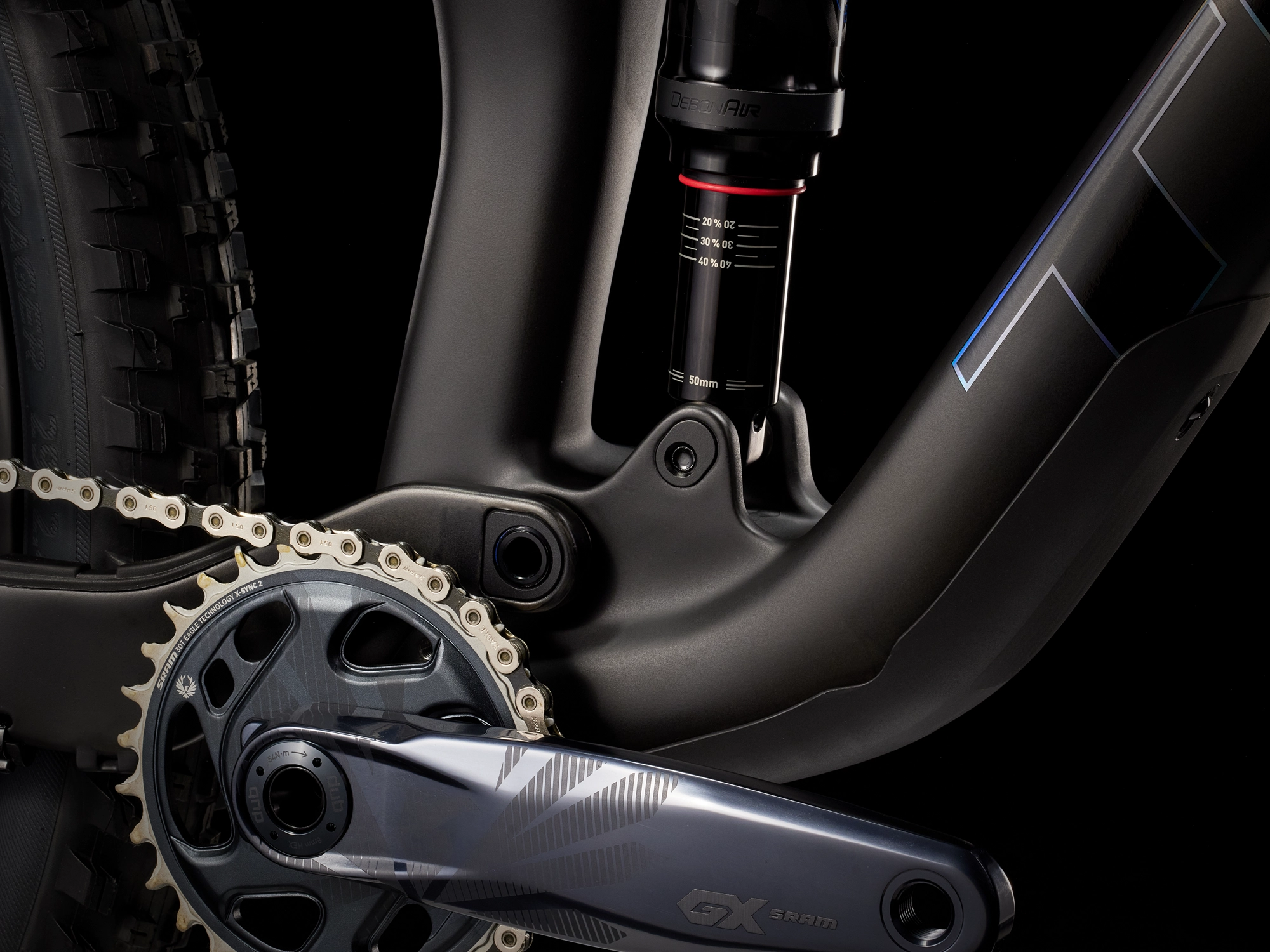 Trek Top Fuel 9.8 GX AXS S Matte Raw Carbon - WERKSTATT17 Bikeshop 9 Trek Top Fuel 9.8 GX AXS S Matte Raw Carbon - WERKSTATT17 Bikeshop – Bild 7