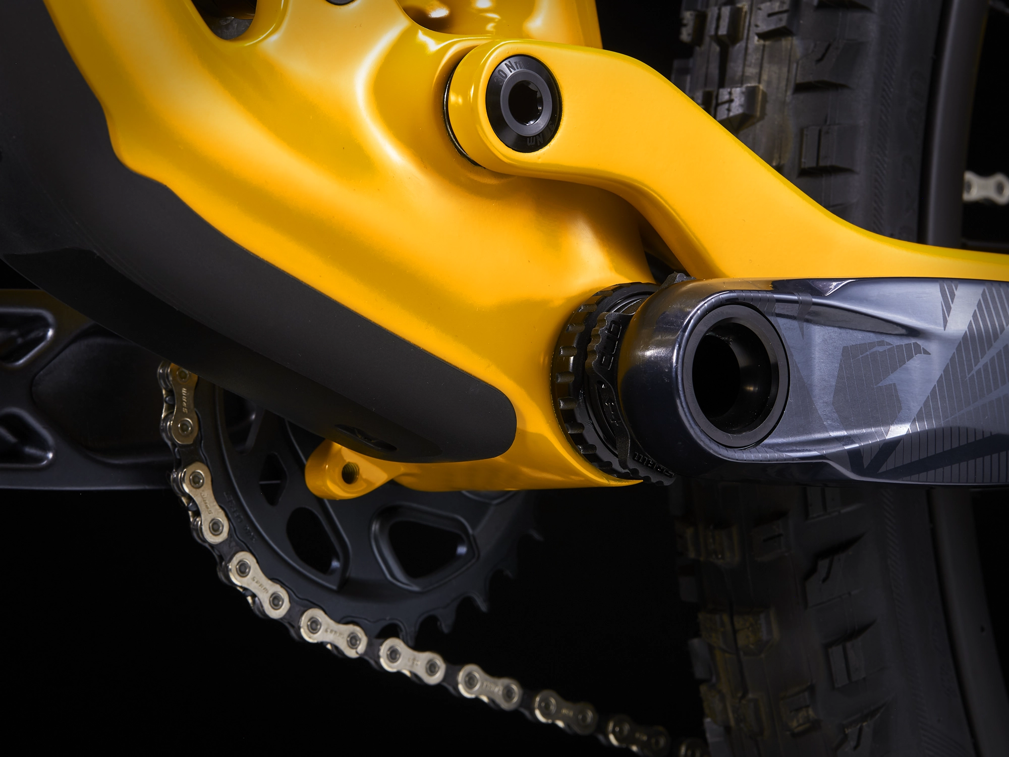 Trek Top Fuel 9.8 GX AXS ML Satin Baja Yellow - WERKSTATT17 Bikeshop 12 Trek Top Fuel 9.8 GX AXS ML Satin Baja Yellow - WERKSTATT17 Bikeshop – Bild 10