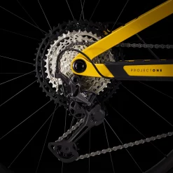 Trek Top Fuel 9.8 XT M Satin Baja Yellow - WERKSTATT17 Bikeshop 15 Trek Top Fuel 9.8 XT M Satin Baja Yellow - WERKSTATT17 Bikeshop -Fahrradladen TopFuel98XT 23 36790 C Alt3