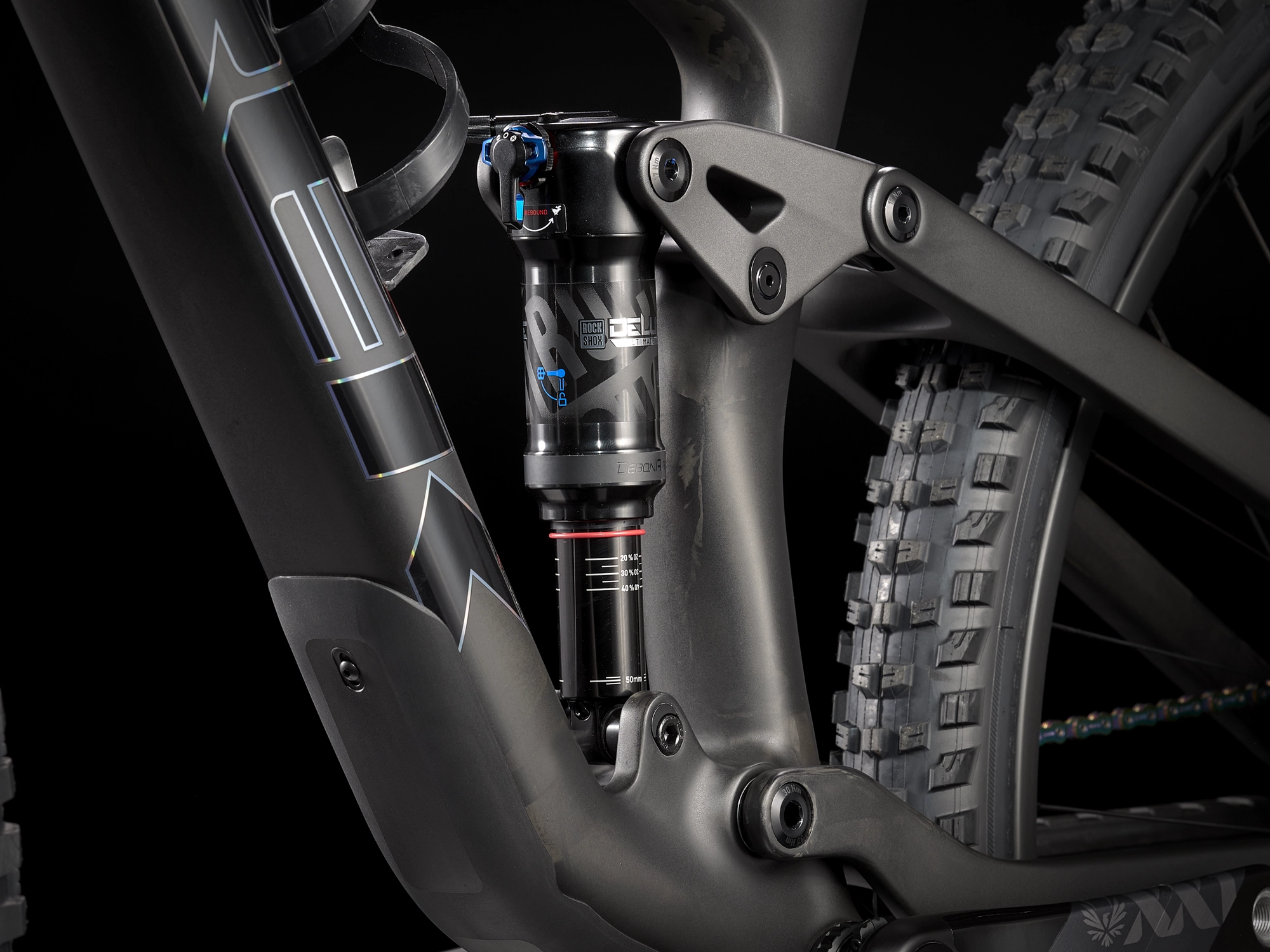 Trek Top Fuel 9.9 XX1 AXS M Matte Raw Carbon - WERKSTATT17 Bikeshop 7 Trek Top Fuel 9.9 XX1 AXS M Matte Raw Carbon - WERKSTATT17 Bikeshop – Bild 5