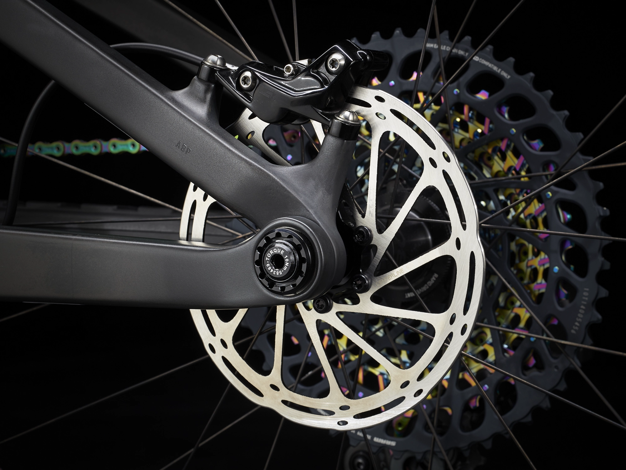 Trek Top Fuel 9.9 XX1 AXS M Matte Raw Carbon - WERKSTATT17 Bikeshop 10 Trek Top Fuel 9.9 XX1 AXS M Matte Raw Carbon - WERKSTATT17 Bikeshop – Bild 8